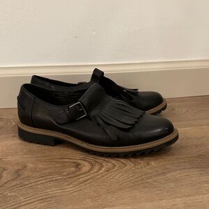 Black Leather women’s Mary Jane Shoes with Fringe Detail